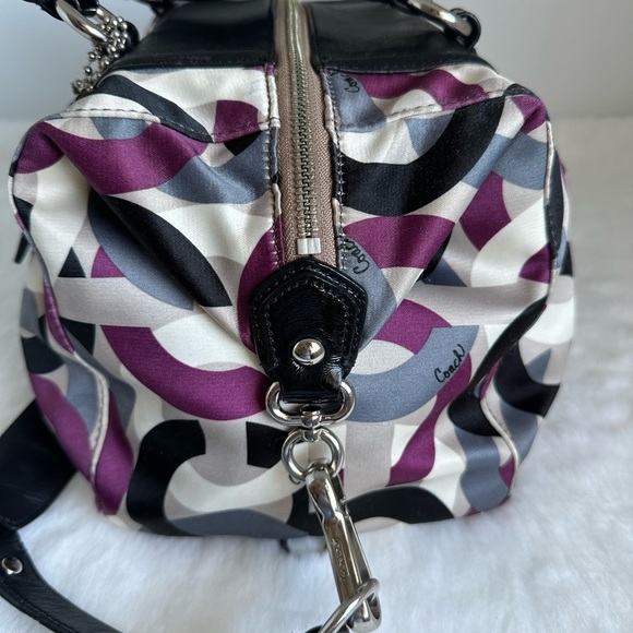 Authentic Rare Coach F0968 - Picture 9 of 11